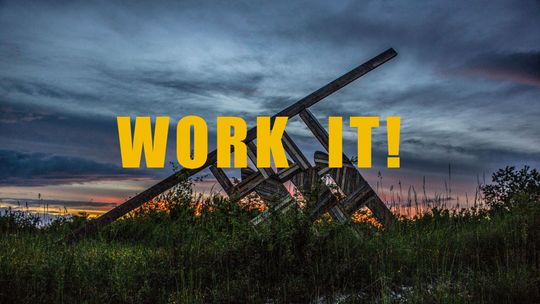 Performance "Work It!" w Kazimierzu Dolnym