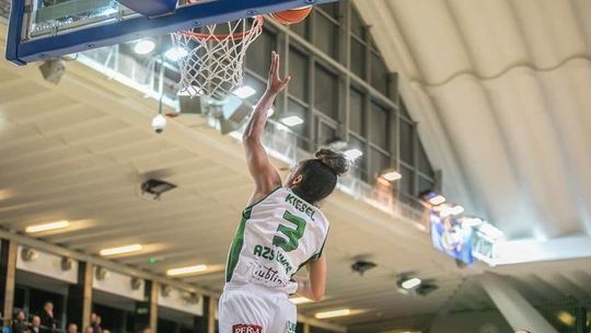 Pewna wygrana „Pszczółek” w Ostrowie Wielkopolskim