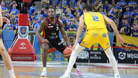 PGE Start Lublin w sobotę zagra u siebie z Anwilem. Musza patrzeć za plecy