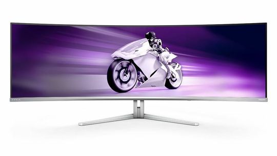 Philips Evnia: 49-calowy monitor QD-OLED dla graczy. Za 8 489 złotych