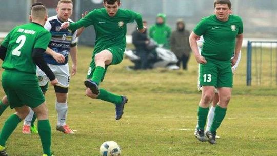 Piaskovia - Tur 1:2 Lokalne derby dla drużyny z Milejowa
