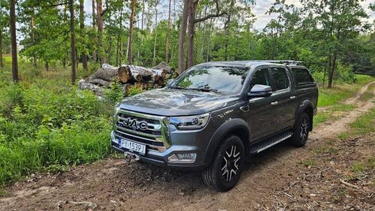 Pickup leasing — jak wybrać samochód i na co zwrócić uwagę w ofercie?