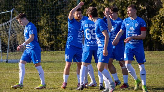 Pięć goli w Janowie Lubelskim, Lewart jednak ograł Janowiankę