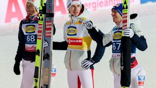 Pięciu Polaków zdobyło punkty w premierowym konkursie Pucharu Świata 2025/2026