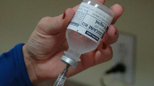 Pielęgniarka wyłudziła mieszkanie od chorego? "Jak ktoś mu coś polecił, on to robił "