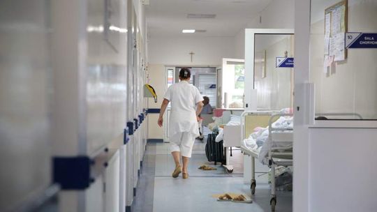 Pielęgniarki boją się o pracę. Będą zwolnienia w szpitalach?