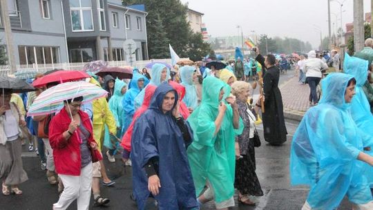 Pielgrzymi już w drodze do Częstochowy