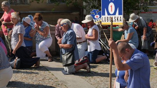Pielgrzymi wyruszą z Lublina na Jasną Górę. Pójdzie mniej osób