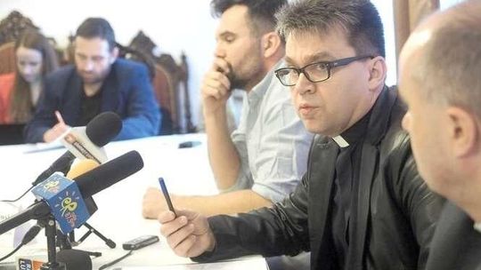 Pielgrzymi z całego świata na Arenie Lublin.  Przyjadą przed spotkaniem z papieżem