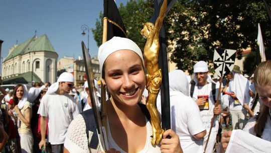 Pielgrzymka na Jasną Górę: 3 tys. pątników wyruszyło z Lublina (zdjęcia)