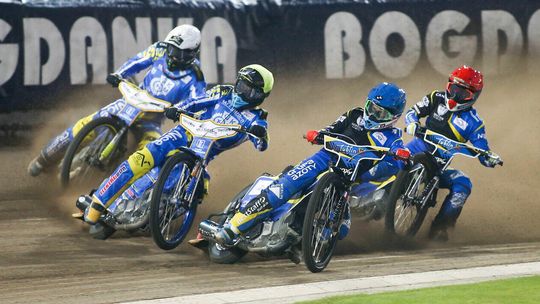 Pieniądze dla żużlowców i na inteligencję