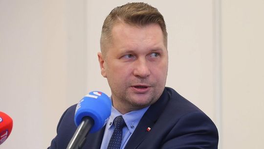 Pieniądze na „Inwestycje w oświacie” do katolickich szkół i przedszkoli. 2 miliony dla stowarzyszenia radnego PiS