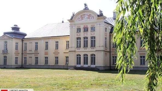 Pieniądze z ministerstwa na remont elewacji pałacu Potockich