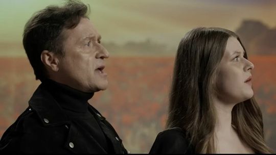 Pierwsza nowa piosenka Jacka Kawalca z Budką Suflera. O wojnie