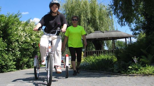 Pierwsza w regionie wypożyczalnia trójkołowych rowerów. "Sposób na poprawę sprawności"