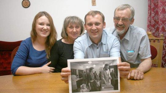 Pierwsze wolne wybory. Historia jednego zdjęcia z Dziennika