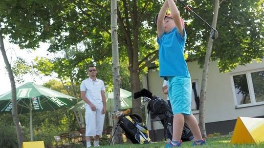Pierwsze zawody na polu golfowym nad Zalewem Zemborzyckim. Jakie są ceny?