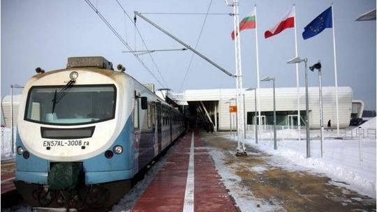 Pierwszy pociąg odjechał z Lublina na lotnisko (zdjęcia)