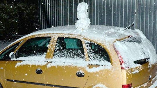 Pierwszy śnieg już spadł. Jak są przygotowani drogowcy?