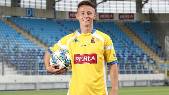 Pierwszy transfer Motoru, czyli napastnik i skrzydłowy