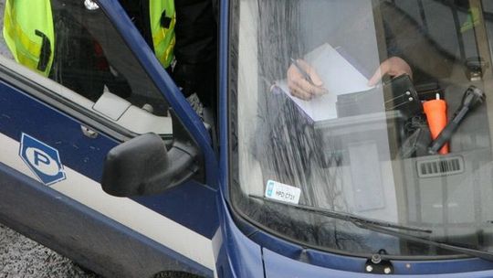 Pijana matka szukała pijanej 13-letniej córki