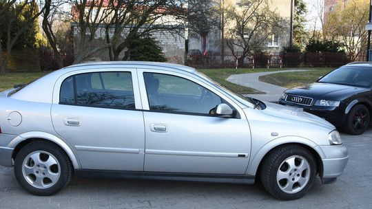 Pijana matka wiozła małe dziecko. Dalszą podróż uniemożliwił świadek