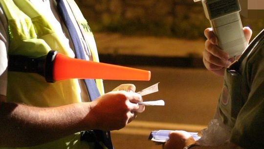 Pijani wieźli małe dzieci. Wracali z festynu