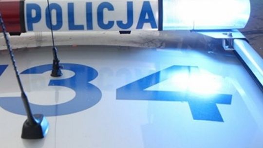 Pijany 15-latek wjechał autem do rowu i uciekał przed policją