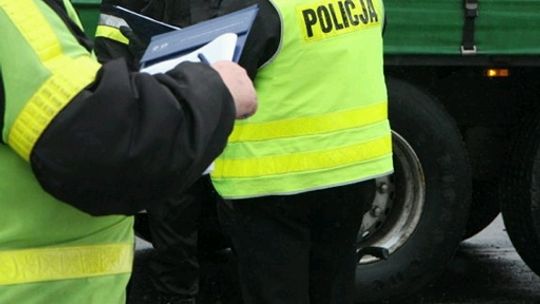Pijany kierowca ciężarówki zablokował skrzyżowanie