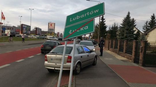 Pijany kierowca przekrzywił koniec Łucki i początek Lubartowa