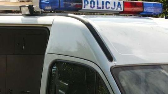 Pijany ojciec przyjechał z dziećmi na kebaba