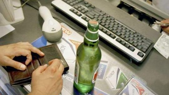 Pijany tankował gaz do samochodów w Lubartowie