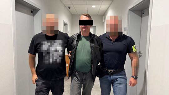 Pijany zaatakował pielęgniarkę - dusił za szyję i drapał