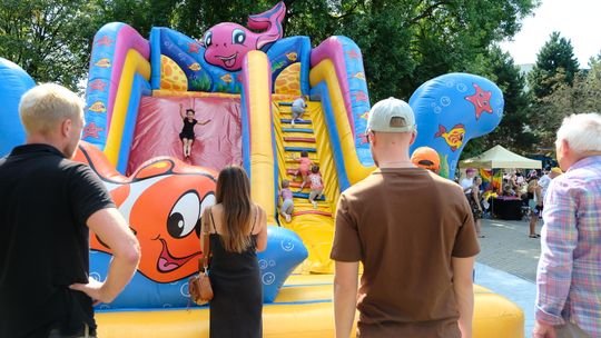 Piknik PCK nad Zalewem Zemborzyckim. Będą atrakcje dla dzieci, warsztaty i nauka pierwszej pomocy