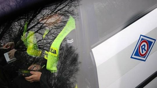 Pikule. Zderzenie dwóch samochodów na drodze nr 19