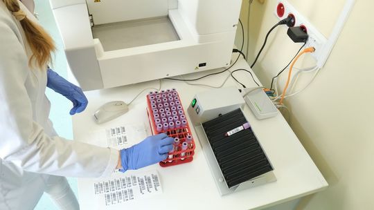 Pilnie potrzebne osocze ozdrowieńca. Apel rodziny pielęgniarki z Lublina