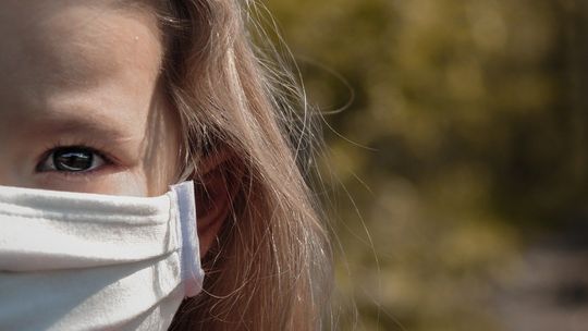 PIMS-TS, czyli dziecięcy zespół pocovidowy. Jakie są objawy i kiedy występują?