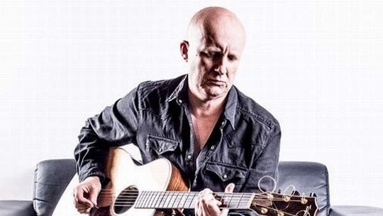 Piotr Bukartyk w Chatce Żaka