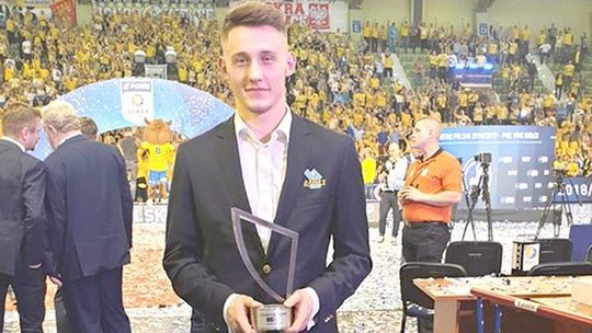 Piotr Jarosiewicz z Azotów Puławy odkryciem sezonu PGNiG Superligi mężczyzn!