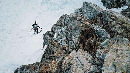 Piotr Tomala o zjeździe Andrzeja Bargiela z K2: To historyczny wyczyn [wideo, zdjęcia]