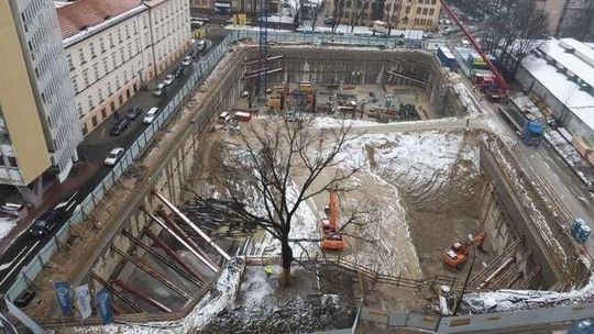 PiS chciało dyskusji na temat biurowców, radni się nie zgodzili