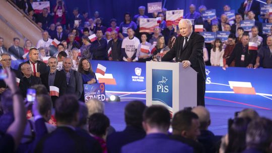 PiS kończy kampanię wyborczą do Sejmu konwencją w Chełmie
