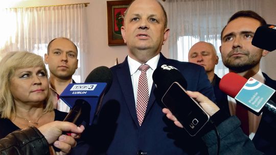 PiS przegrało wybory w Lublinie i ma mniej radnych. Ale i tak ogłasza sukces