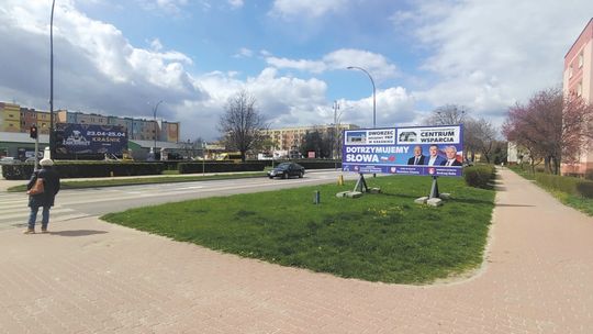 PiS się chwali: "Dotrzymujemy słowa". Opozycja: "Chwalicie się nie swoimi inwestycjami"