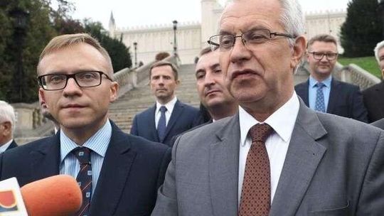 PiS sięga po bastiony PO-PSL. Gra toczy się o dziesiątki posad