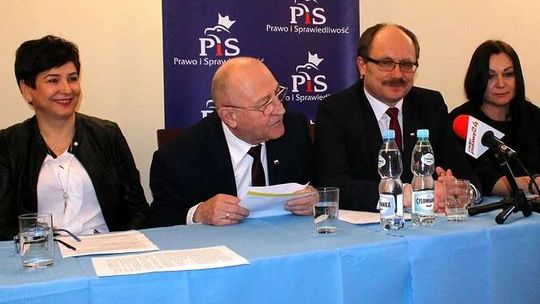 PiS wbija szpilę PO. "Gdyby nie my..."