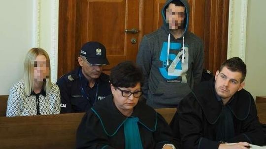 Piski i płacz w mieszkaniu w Lublinie. Wygląd Amelki zaniepokoił sąsiadkę