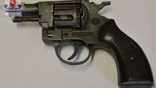 Pistolet i marihuana u 32-latka z gm. Krasnystaw