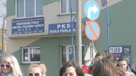 PKS w Białej Podlaskiej: Komunikacja na wstecznym biegu 