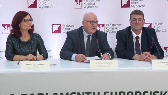 PKW: Wybory przebiegły bardzo spokojnie